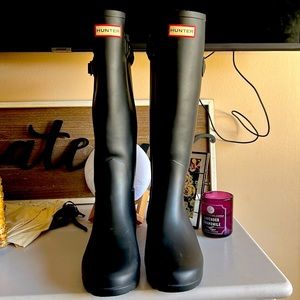 Refined Hunter Rain Boots!